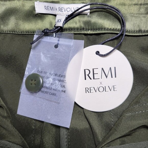 Remi x Resolve Women's Sydney Cargo Pants Size XS Dark Green - Picture 3 of 6